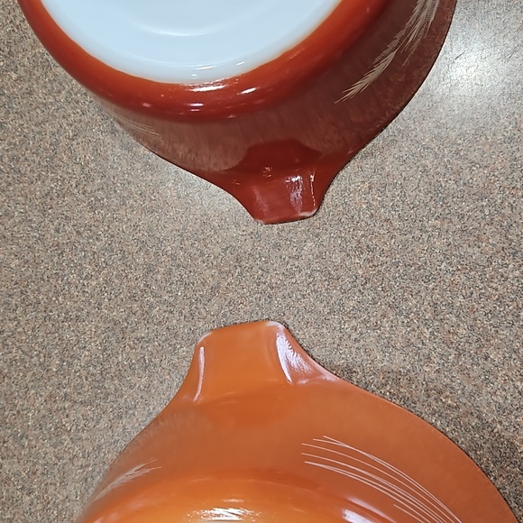 Vintage Pyrex Autumn Harvest Set of 3 Nesting Casserole Dishes with Lids!!! - Picture 12 of 16